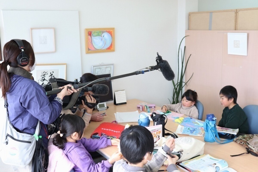 NHK高松がGOFIELDの子連れ出勤を取材
